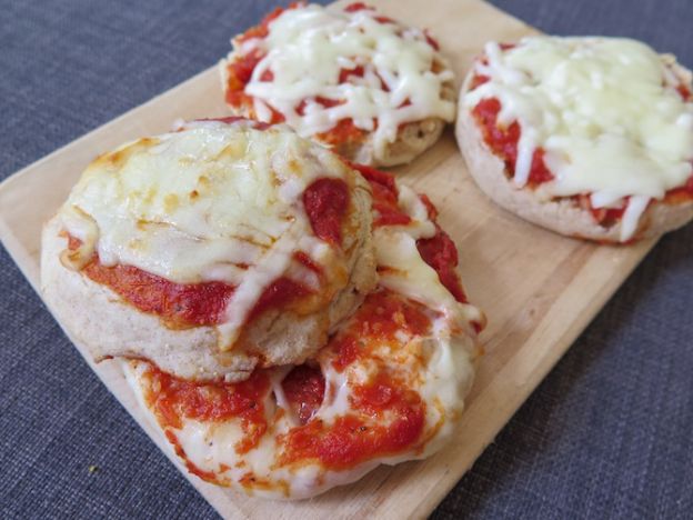 Englische Muffin-Pizza