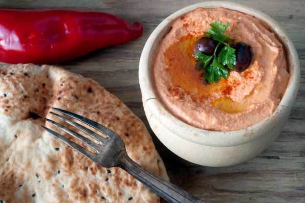 Roter Hummus