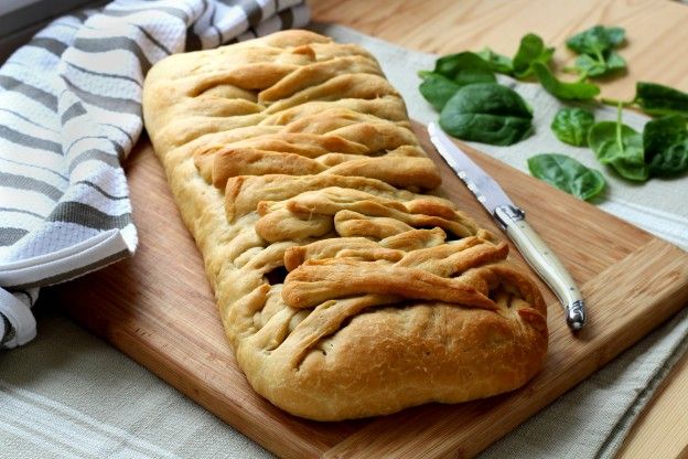 Geflochtene Pizza