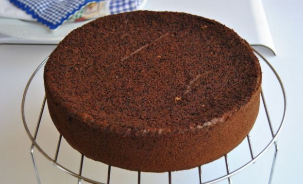 Schritt 2: Den Kuchen aushöhlen