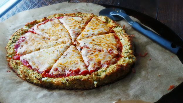 67. Blumenkohlpizza mit Pesto
