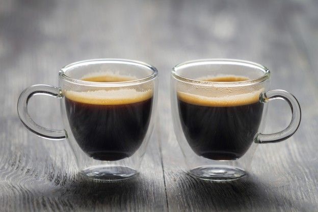 Seid organisiert, um Kaffee zu servieren