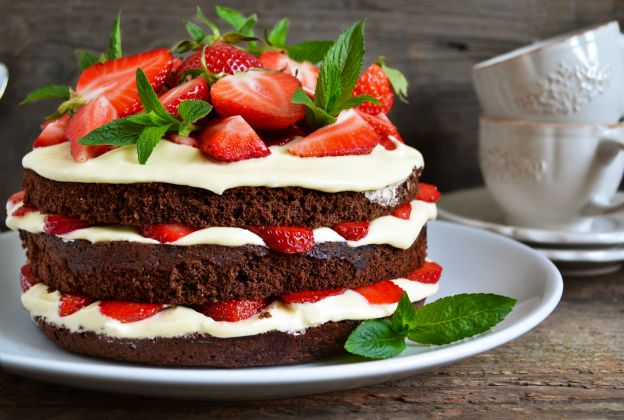 Schwarzwälder Kirschtorte mit Erdbeeren