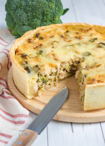 Quiche mit Brokkoli und Thunfisch