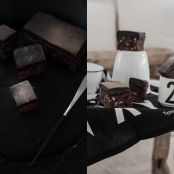 Brownie mit Lakritz-Fugde-Frosting