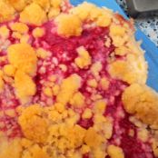 Johannisbeer-Vanille-Kuchen mit Streusel