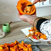 Kürbissuppe mit Zitronengras-Sahneschaum und Kürbischips - Schritt 1