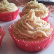 Erdnussbutter-Marmelade-Cupcakes