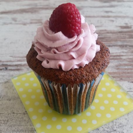 Mohn-Himbeer-Cupcakes