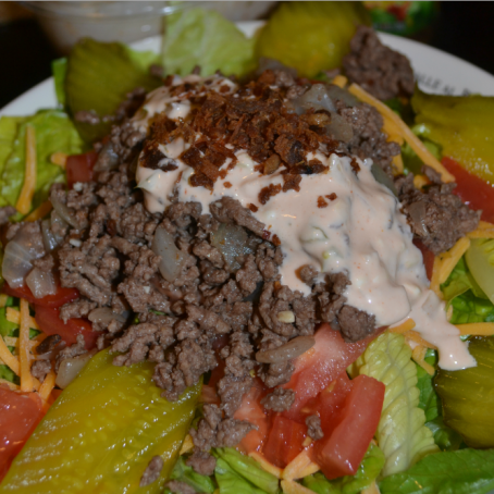 Big Mac Cheeseburger Salat