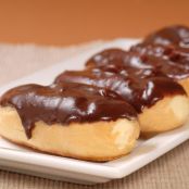 Eclairs mit Schokolade