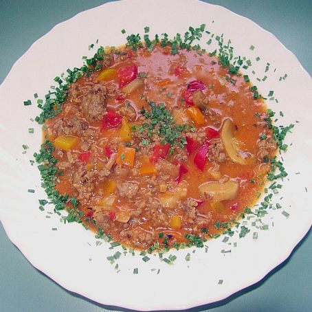 Paprika Hackfleischsuppe