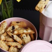 Cantuccini mit weißer Schokolade und Cranberries - Schritt 1