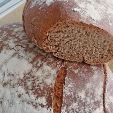 Bauernbrot mit Sauerteig