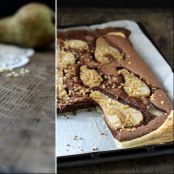 Schoko-Karamellkuchen mit Birnen