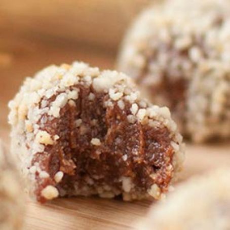 Brigadeiros mit Haselnüssen