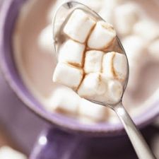 Heiße Schokolade mit Marshmallows