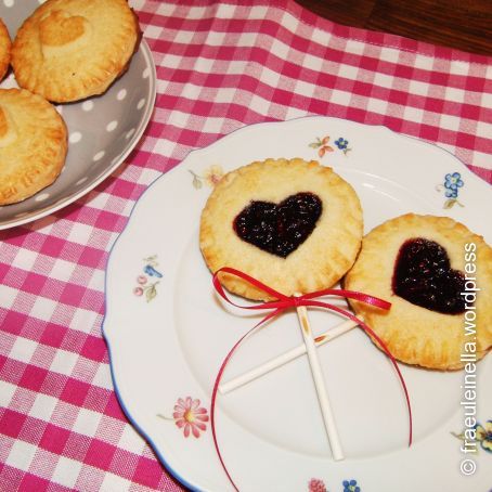 Pie Pops & Mini Pies