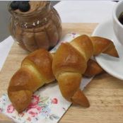Mousse au Chocolat-Croissants
