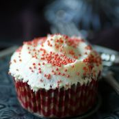 Red-Velvet-Cupcakes