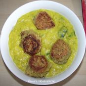Currysuppe mit Falafel