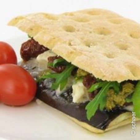 Focaccia mit Aubergine