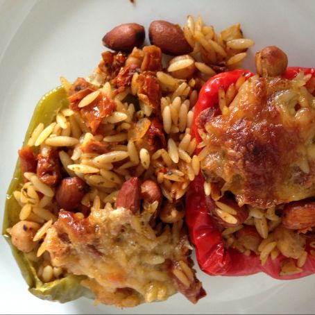 Überbackene Paprika mit Kichererbsen & getrockneten Tomaten