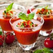 Gazpacho (mit Thermomix-Option)