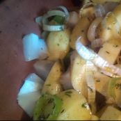 Hähnchenschenkel mit Kartoffel, Lauch, Rettich - Beilage - Schritt 2