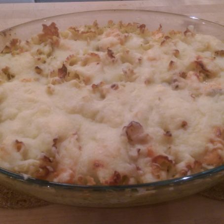 Nudel-Lachs-Sahne Gratin