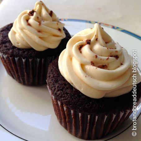 Guinness Cupcakes mit Bailey's Cream Frosting