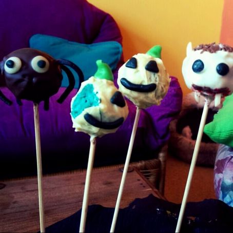 Hallowen Cake Pops