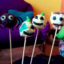 Hallowen Cake Pops