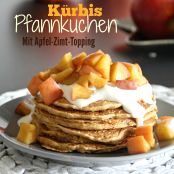 Vegane Kürbis-Pfannkuchen mit Apfel-Zimt-Topping