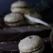 Vergoldete Schoko - Cappuccino - Zimt Macarons