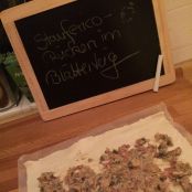 Schweinerücken im Blätterteig mit Cranberrys und Kroketten - Schritt 3