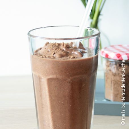 SCHOKO FROSTY SMOOTHIE mit gesunden CHIA-SAMEN! POWER-Frühstück!