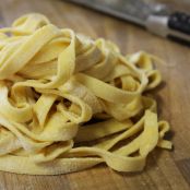 Homemade Fettuccine - Pasta Alfredo - Schritt 1
