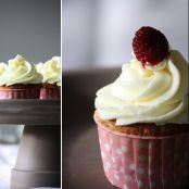 Cupcakes mit Himbeeren