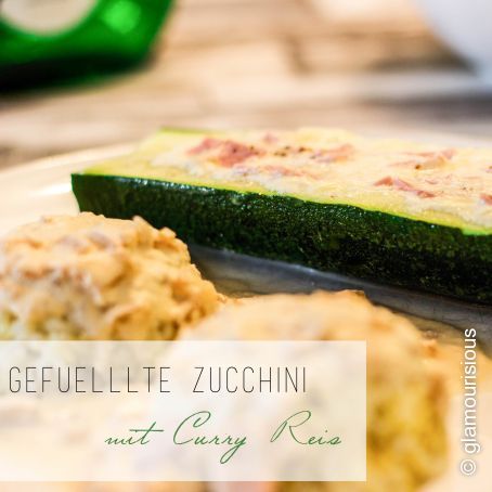 Gefüllte Zucchini mit Curry Reis