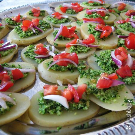 Lauwarmes Kartoffel-Carpaccio mit Cashew-Sellerie Persillade