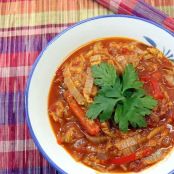 Chinakohl in Tomatensauce, kann als Suppe gereicht werden