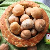 Geflochtenes Brotkoerbchen aus Focacciateig - Schritt 7