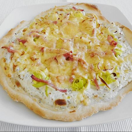 Flammkuchen mit Lauch