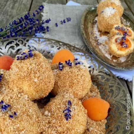 Marillenknödel mit Lavendelzucker