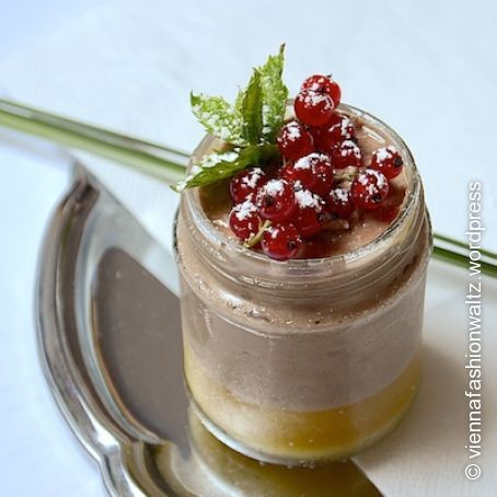 Mousse au Chocolat auf Mangopudding