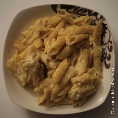 Penne mit Champignon-Käse Sauce