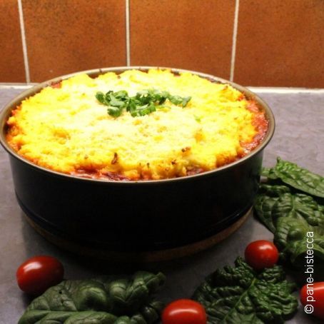 Polenta Kuchen mit Wurstfuellung