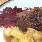 Schmorbraten in Steinpilzsoße