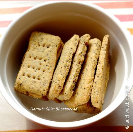 Kamut-Chia-Shortbread